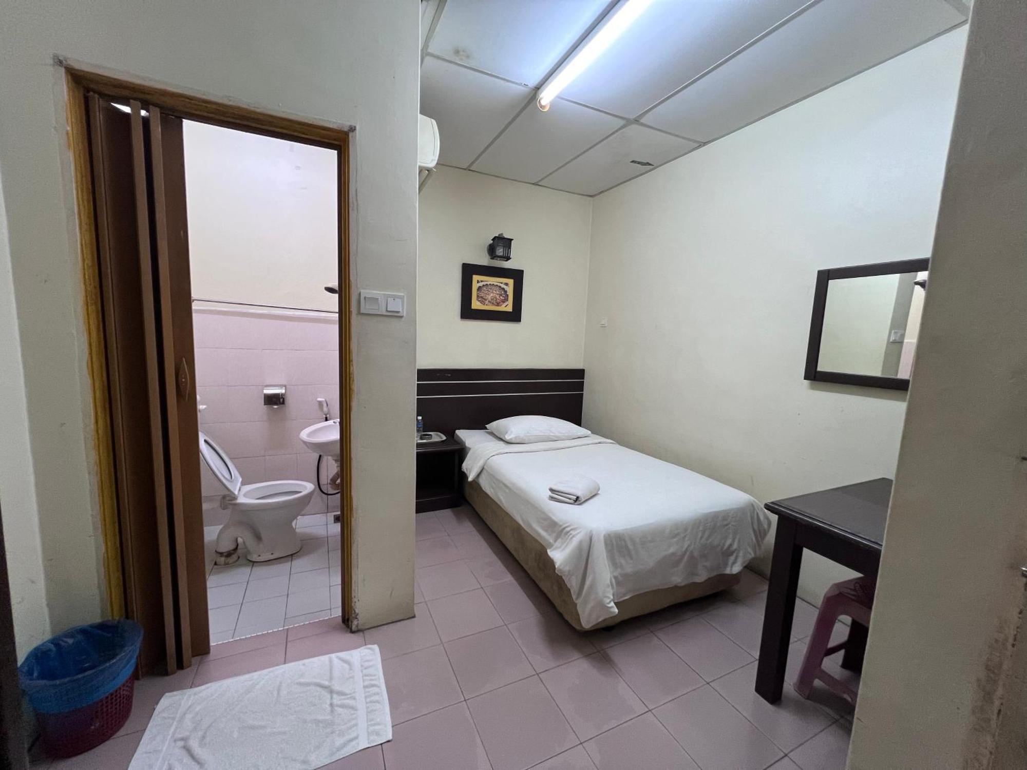 Seri Kemaman Inn, Chukai Terengganu エクステリア 写真